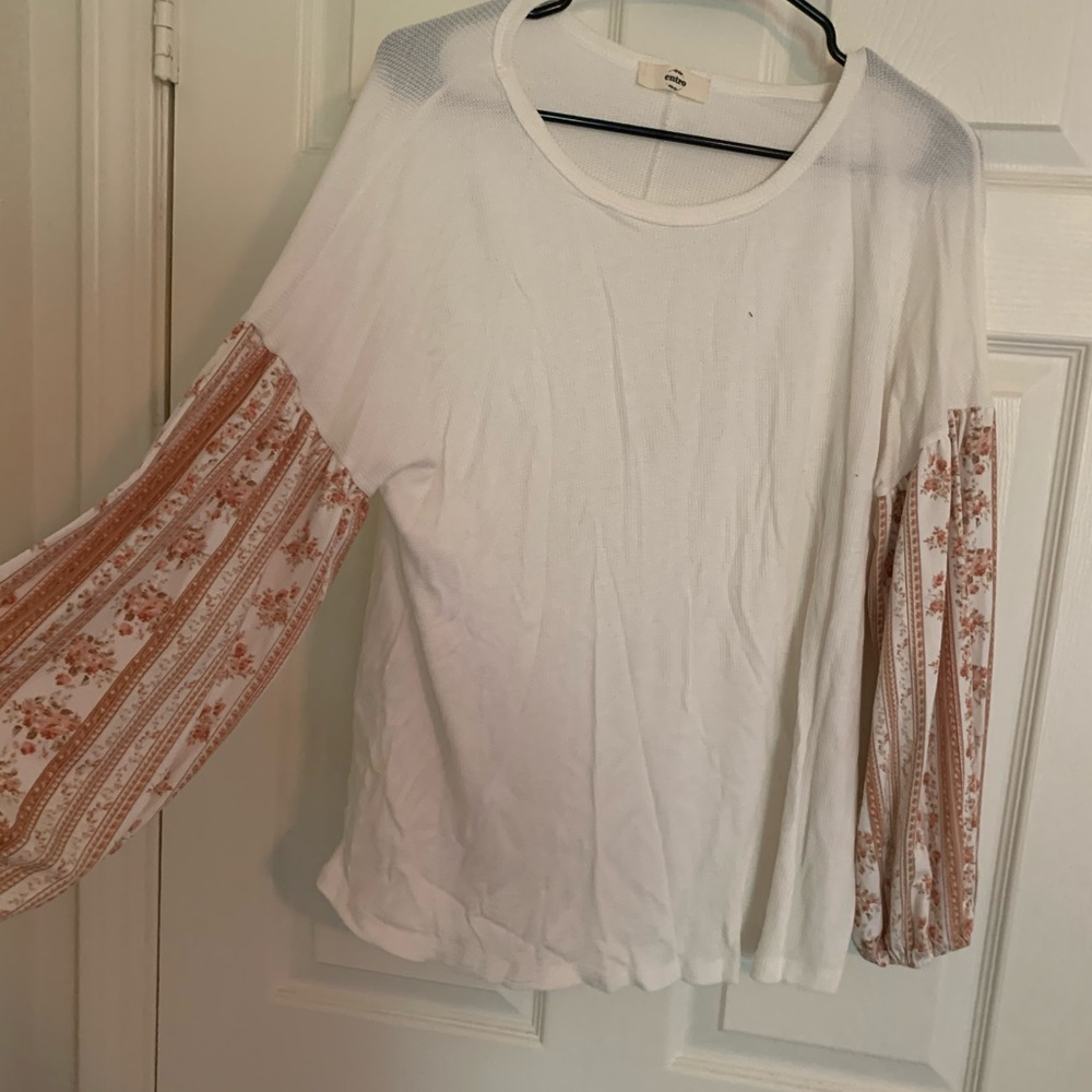 Floral waffle knit balloon sleeve top